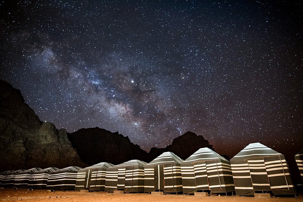 Best Time to Visit Wadi Rum: Autumn Adventures and Desert Camping at Rum Magic Nights